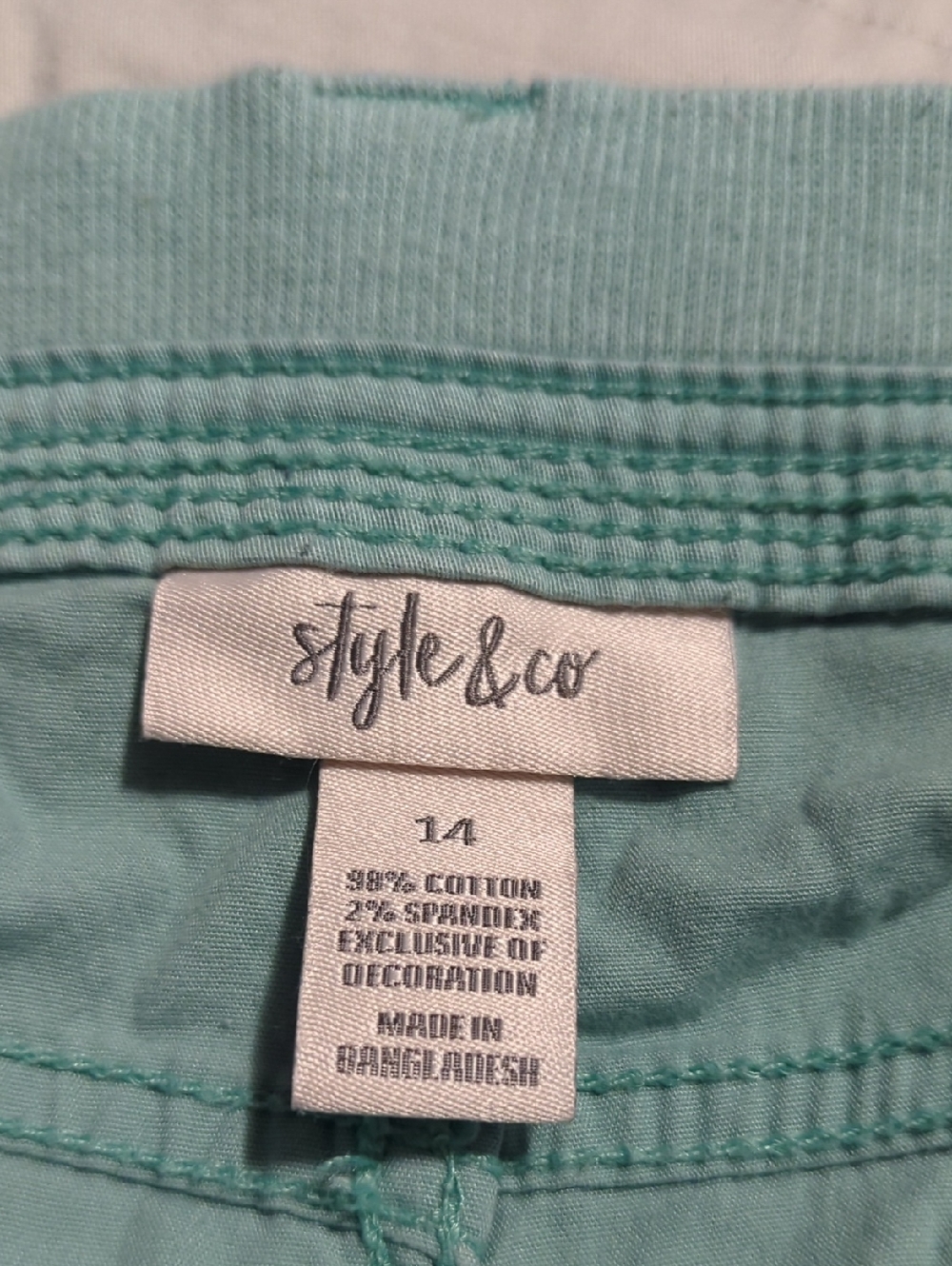 Style & Co. Mint Green Cargo Pants Capris For Women Size 14 Stretch Waist - Picture 9 of 10